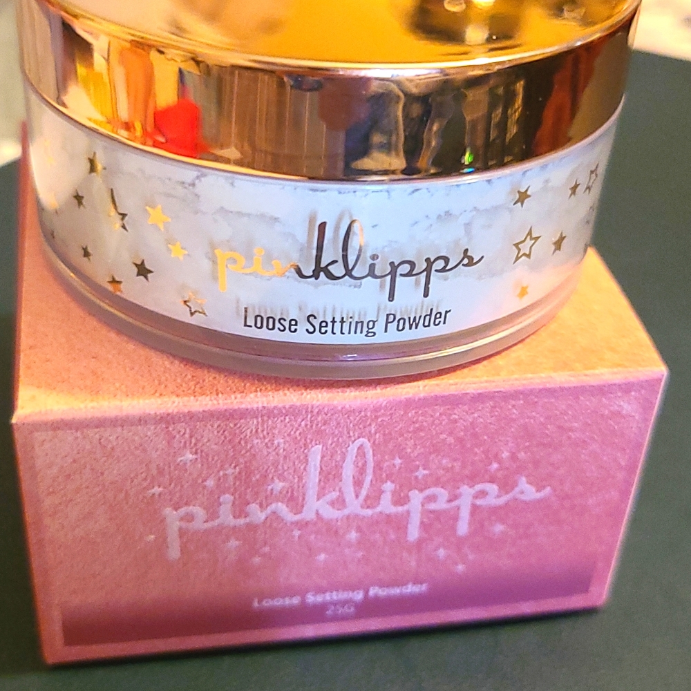Pinklipps translucent setting powder